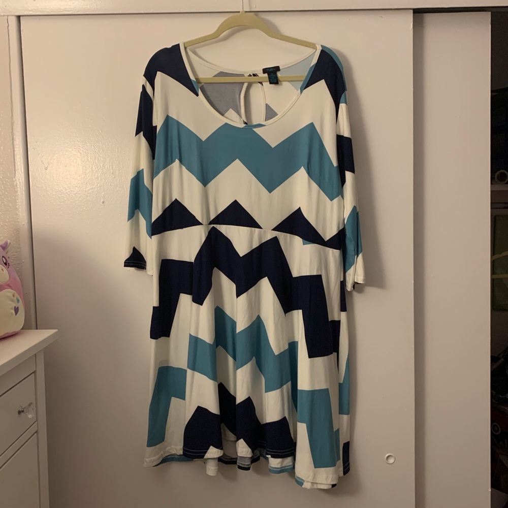 3/4 Sleeve Chevron Print Dress